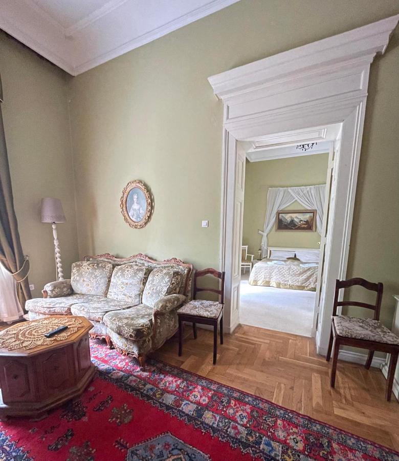 Palac Biedrusko Екстер'єр фото