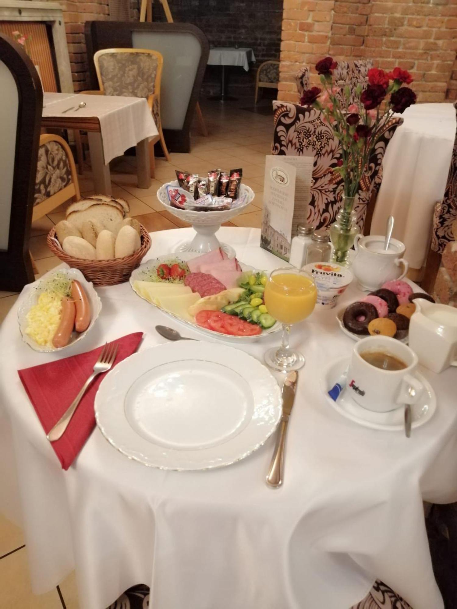 Palac Biedrusko Екстер'єр фото